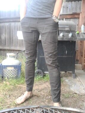 Duluth Canvas Workpants  in Olive Green, Size 8